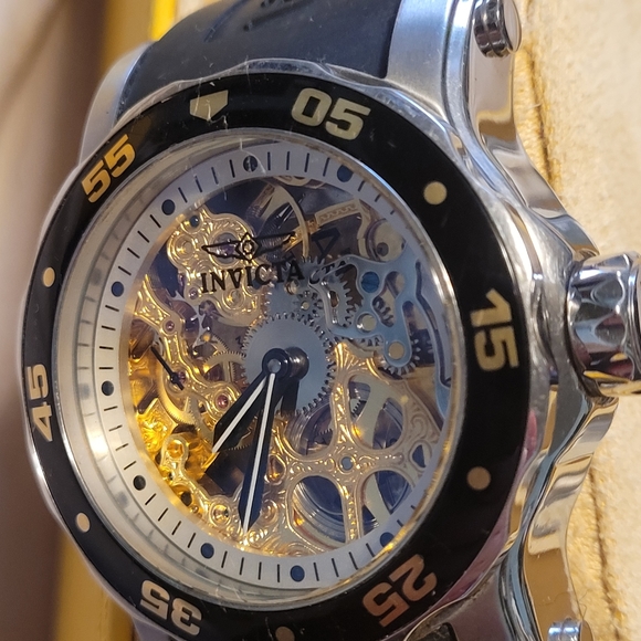 RARE INVICTA Skeleton Mechanical Men's Watch BNWT - Picture 3 of 11